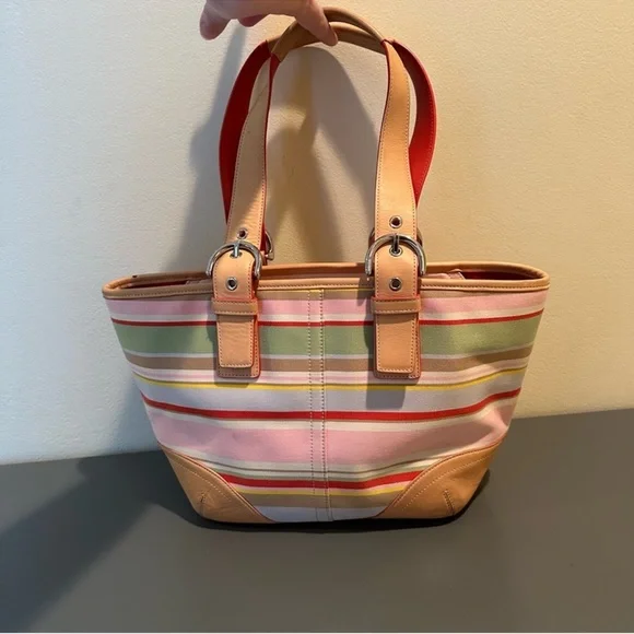 Vintage Y2K Coach Hampton Daisy Tote Multicolored stripes. Style 4435 (2004) - Picture 2 of 8